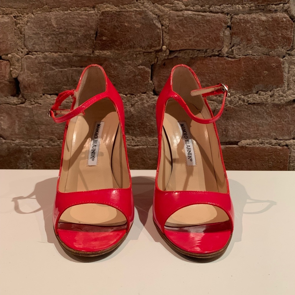 Manila Blahnik Peeptoe Heels